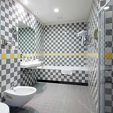 Daugirdas Old Szálloda 4*
