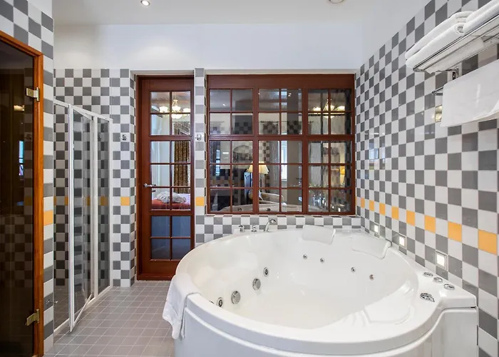 Daugirdas Old Hotell 4*