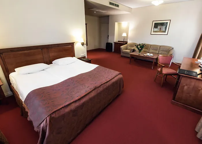 Daugirdas Old Hotell 4*